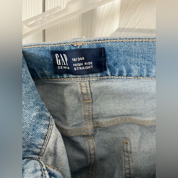 Gap High Rise Straight Jeans NWT - Picture 3 of 8